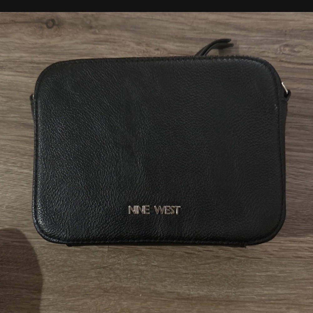Nine West long strap bagp